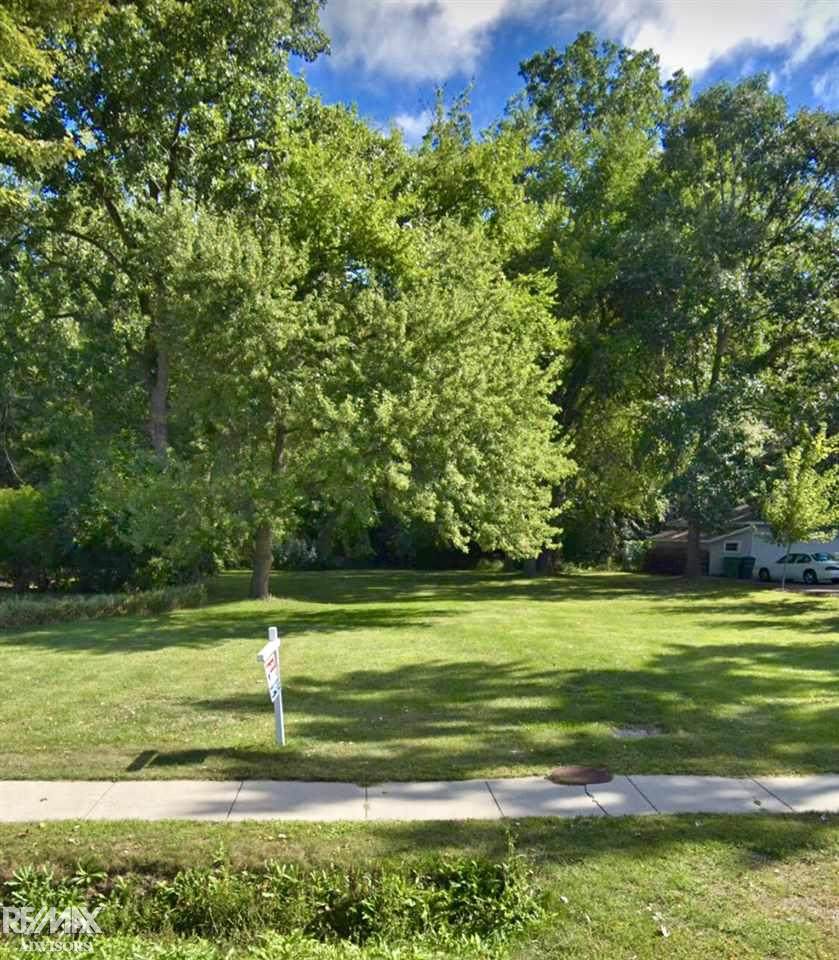 25667 Crocker Blvd - Photo 1