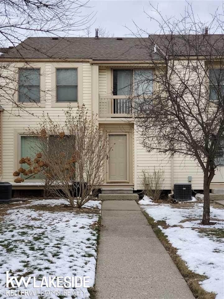 23612 Marlborough - Photo 1