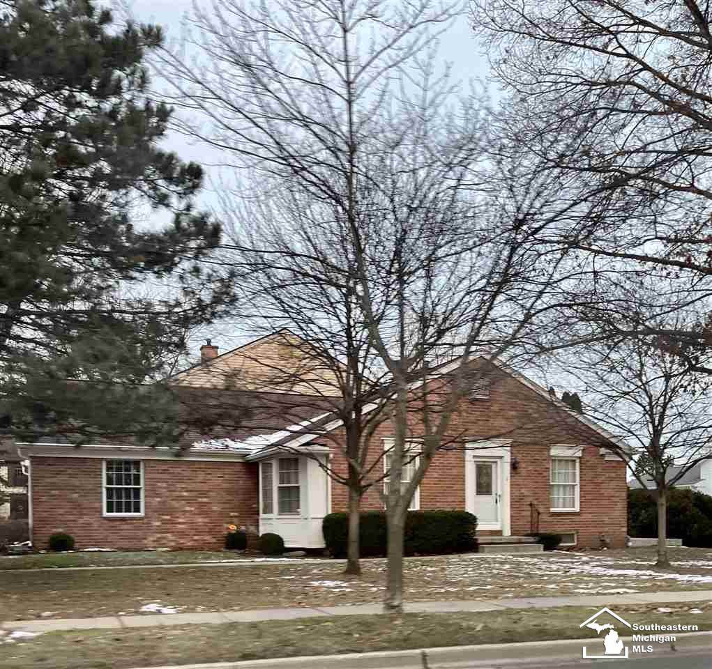 1 Linswood - Photo 1