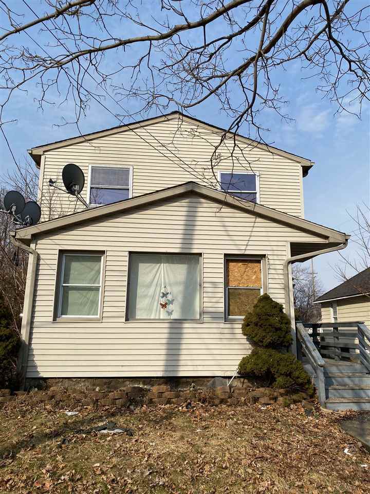 1306 Clancy - Photo 1