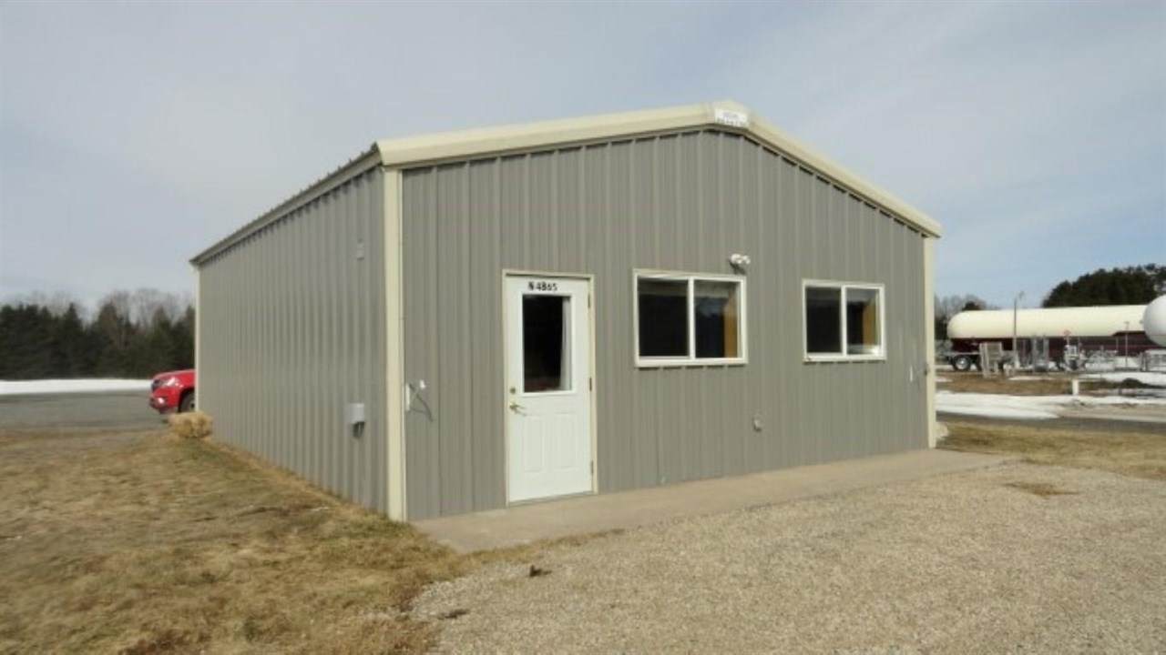 4765 St. Hwy M-67 - Photo 1