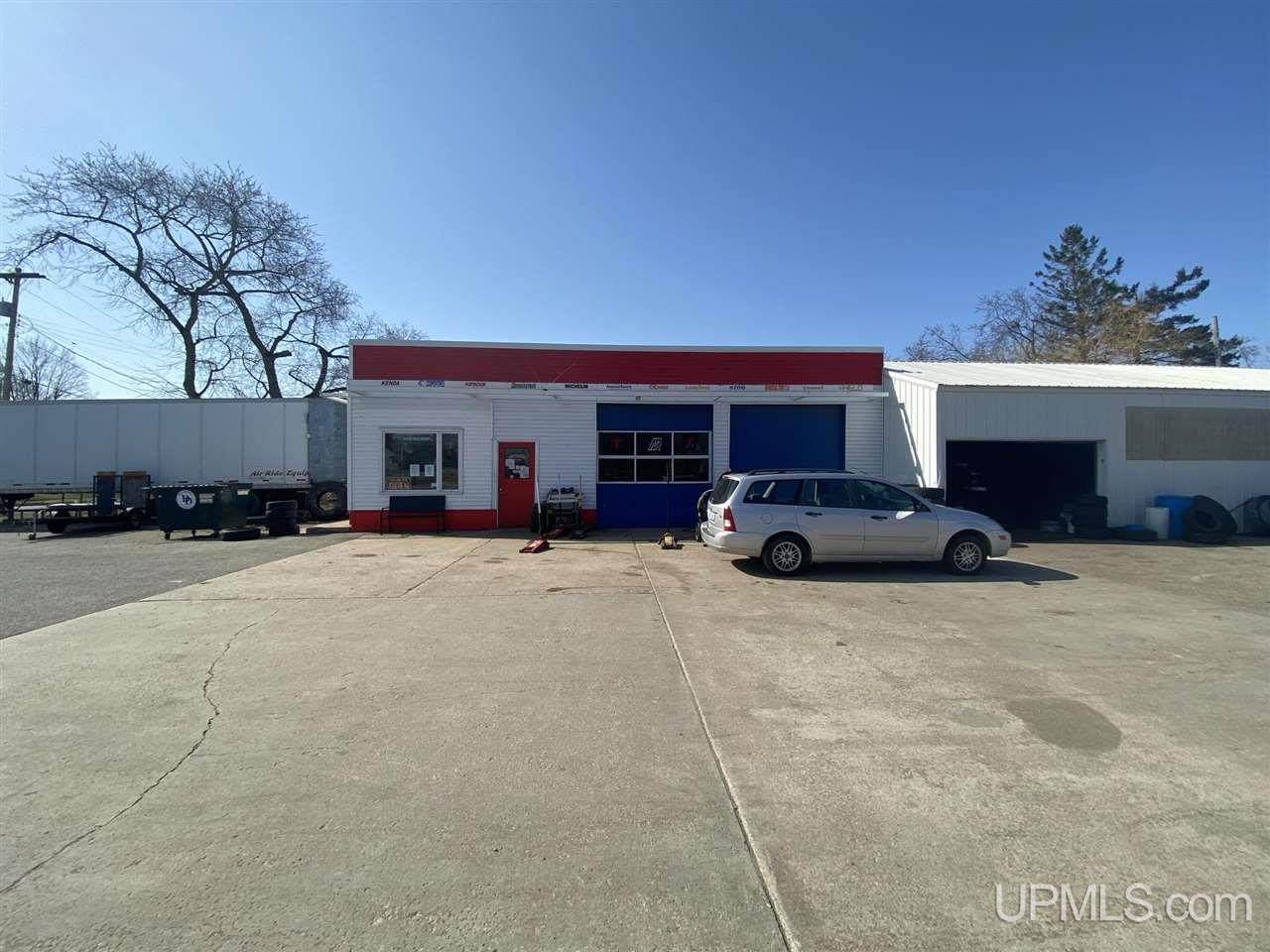 410 Deer St - Photo 1