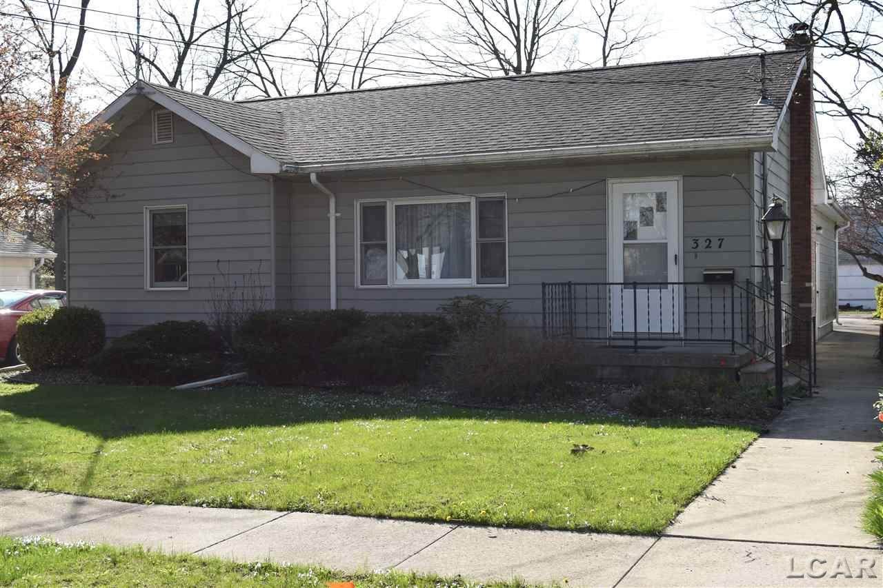 327 Cherry St - Photo 1