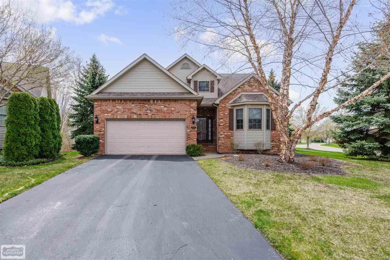 6470 Weyburn Ct - Photo 1