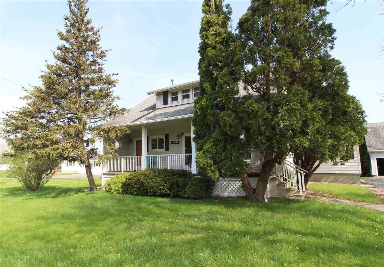 6098 Corunna Road - Photo 1