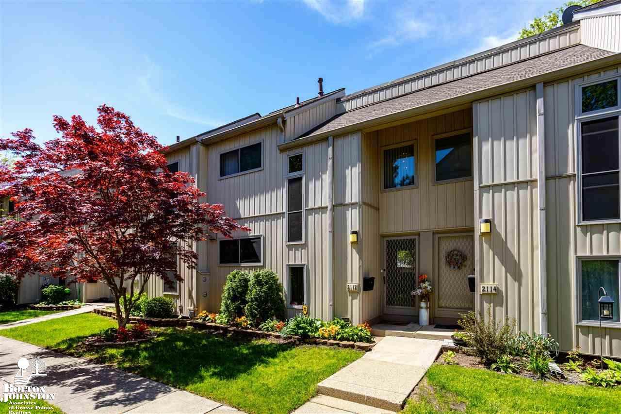 2112 Hyde Park - Photo 1