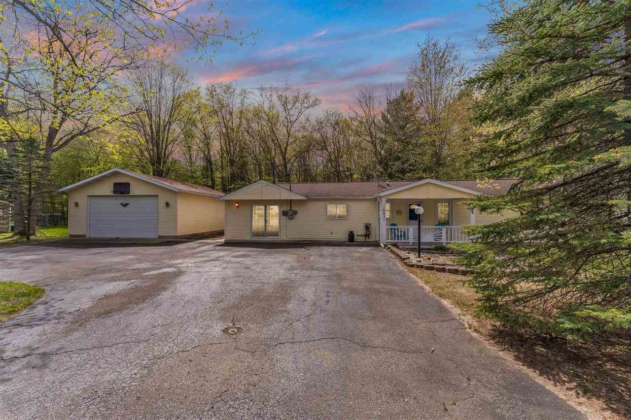 4831 Higgins Lake Rd - Photo 1