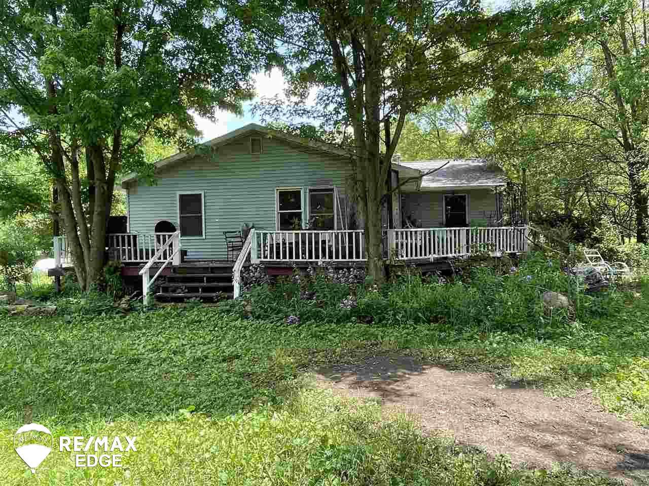 4319 Catlin - Photo 1