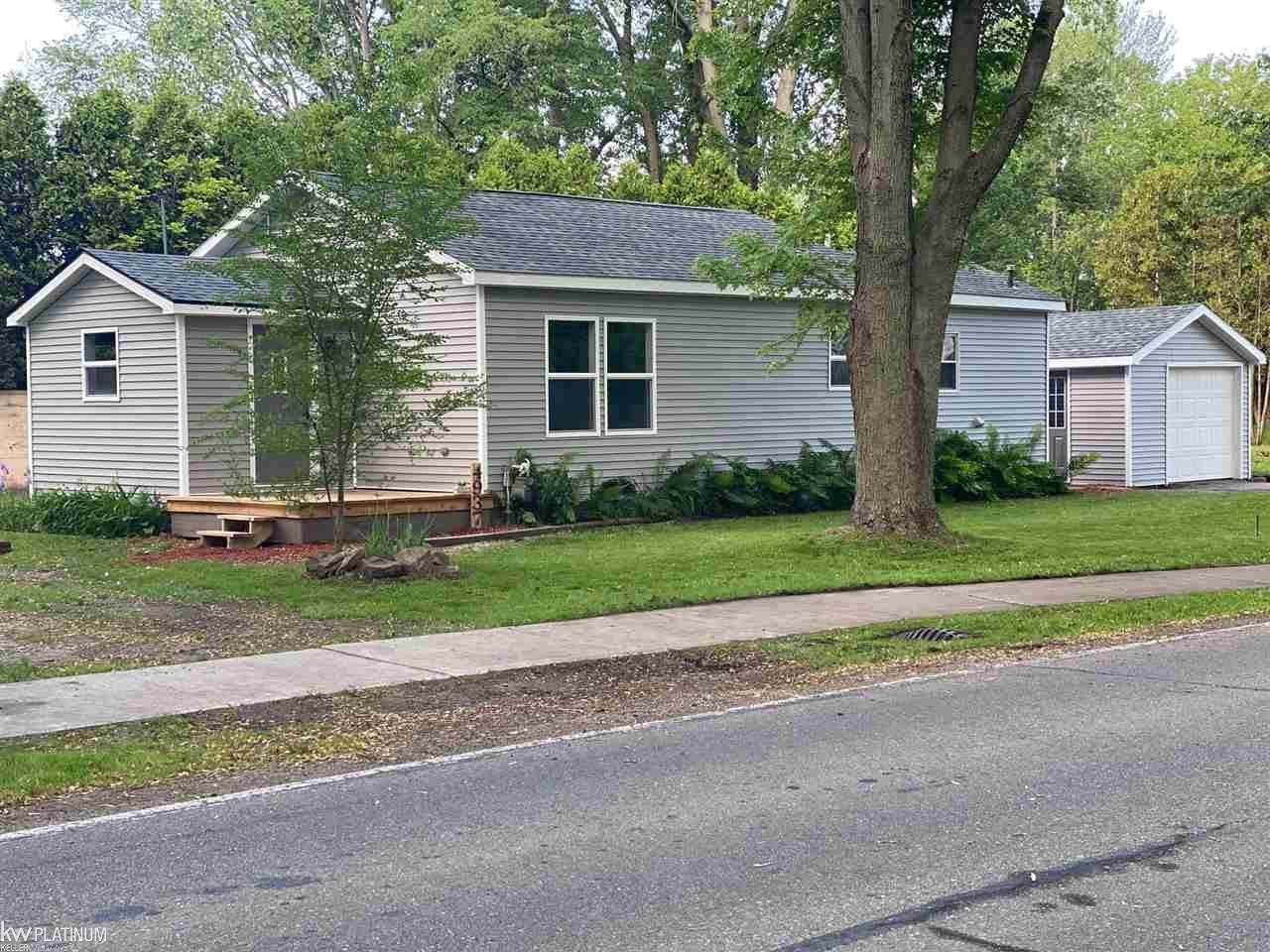4937 Taft Rd - Photo 1