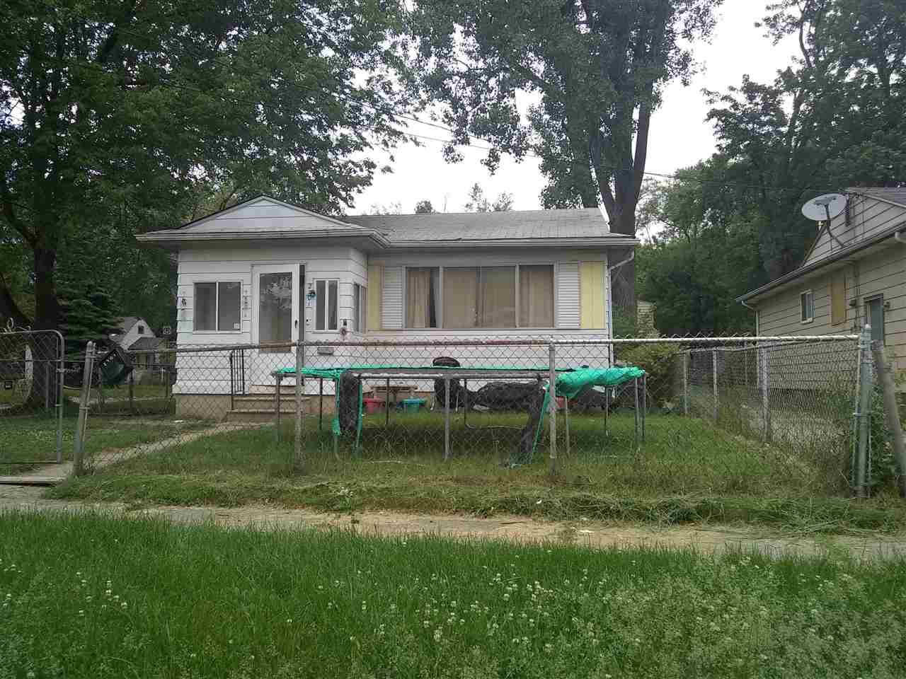 2701 Woodrow - Photo 1