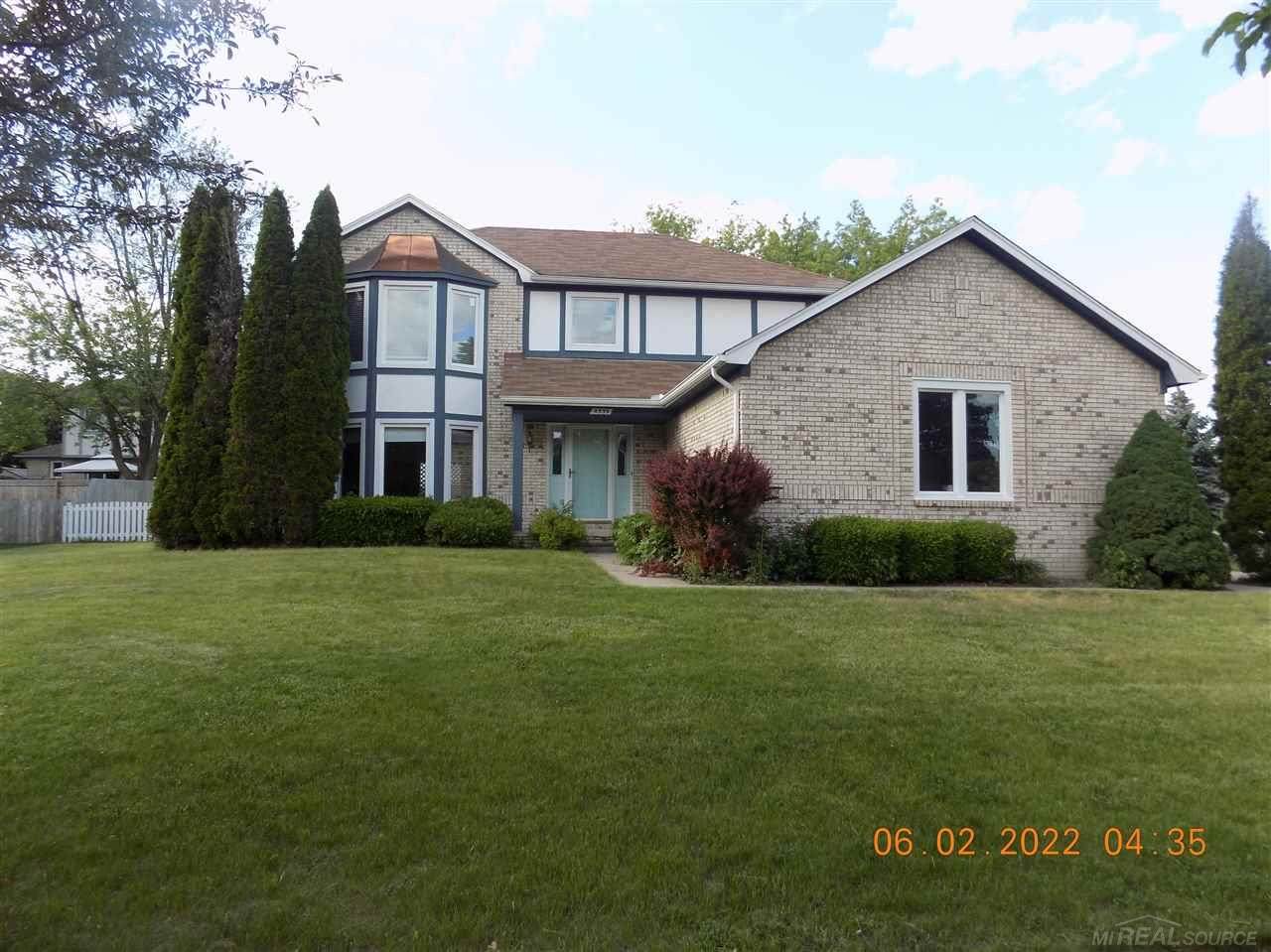 4539 Timberlake - Photo 1