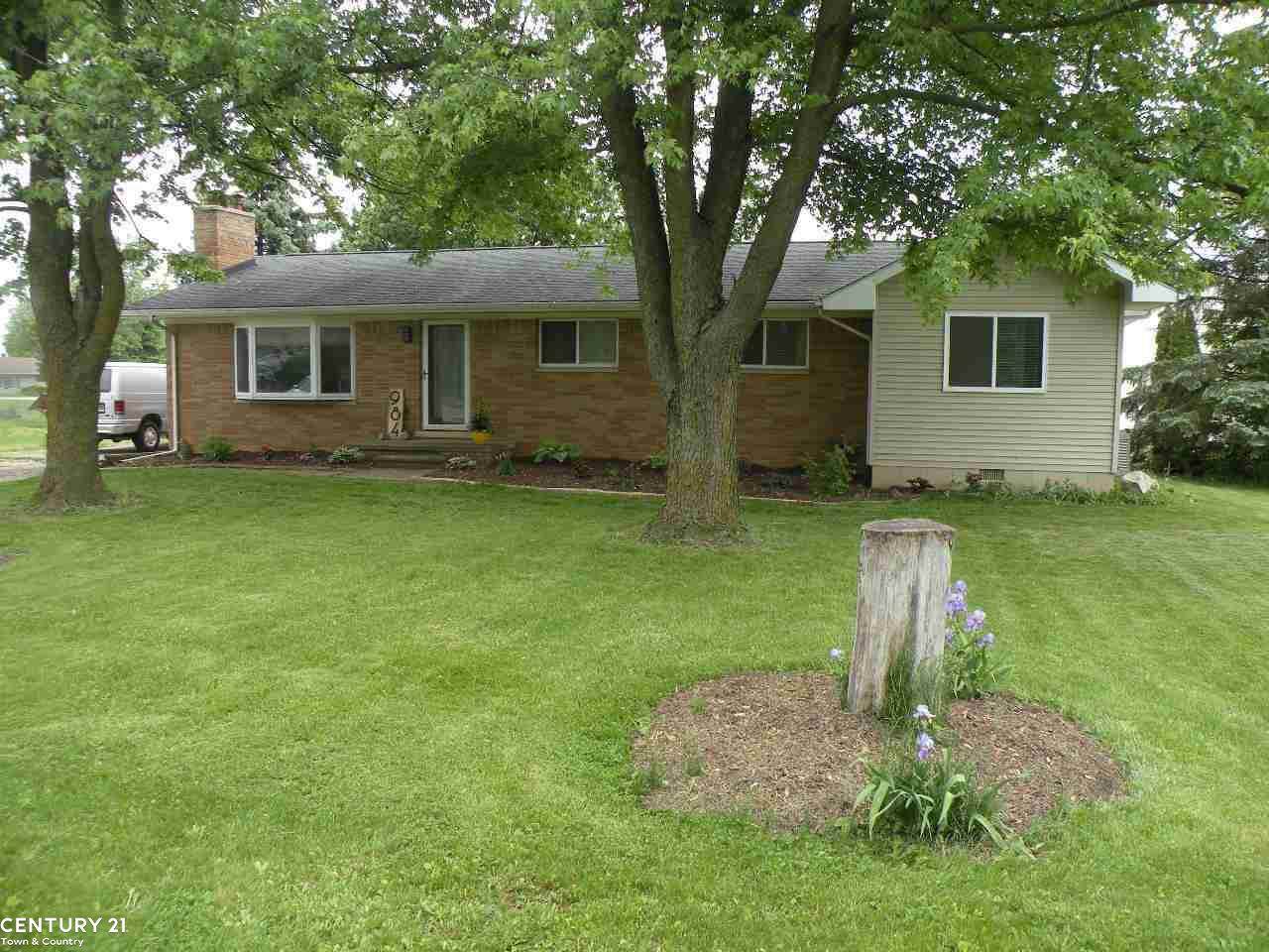 984 Capac Rd. - Photo 1