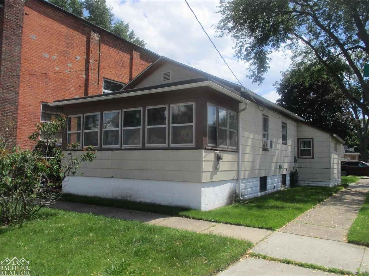 437 Jefferson - Photo 1