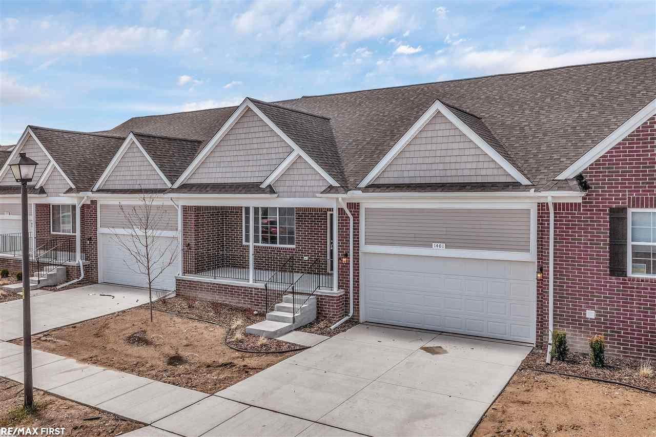 1410 Lincoln - Photo 1