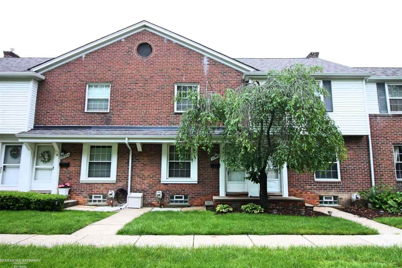22922 Gary Lane - Photo 1
