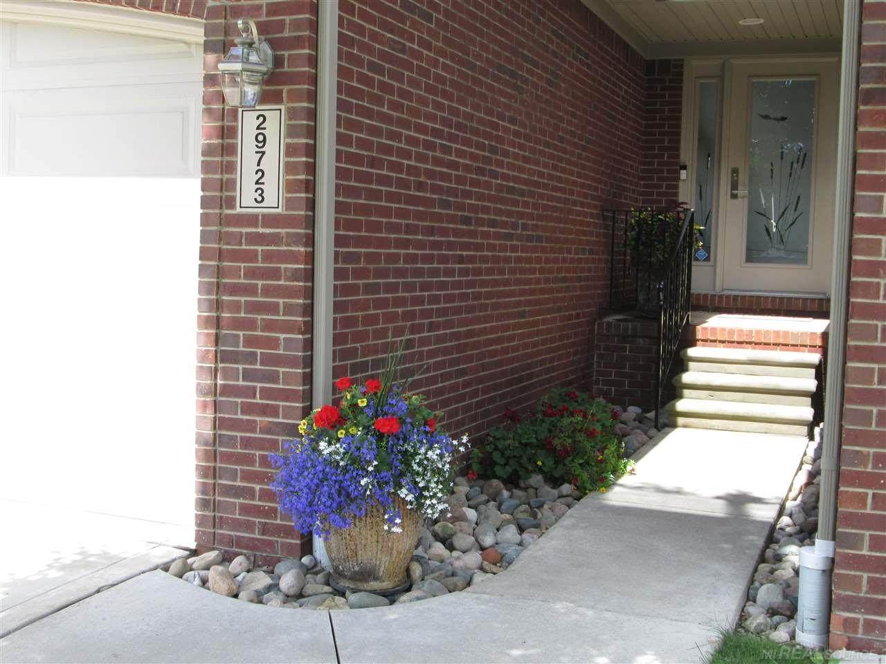 29723 Alexandra - Photo 1