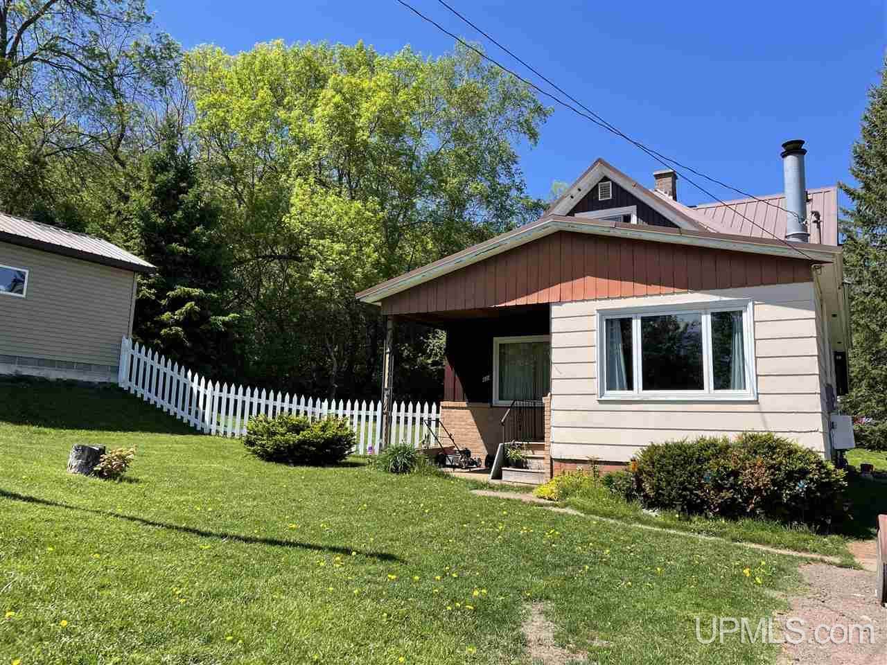 434 Tamarack - Photo 1