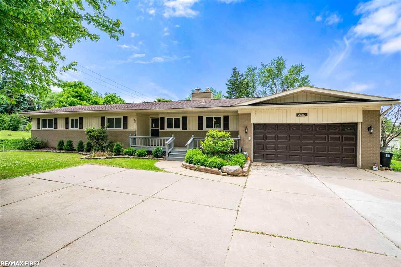 2807 Walton Blvd - Photo 1