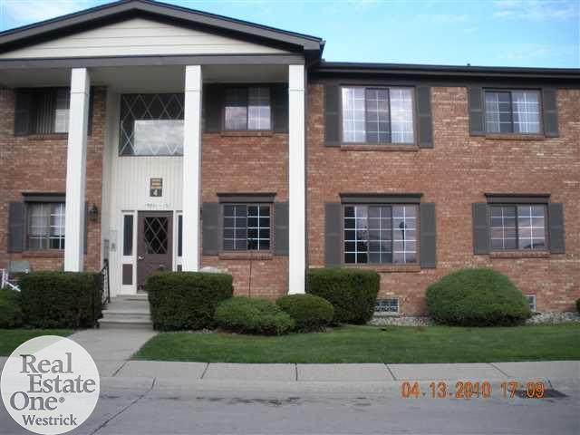 19801 Ridgemont - Photo 1