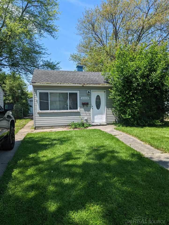 21323 La Salle - Photo 1