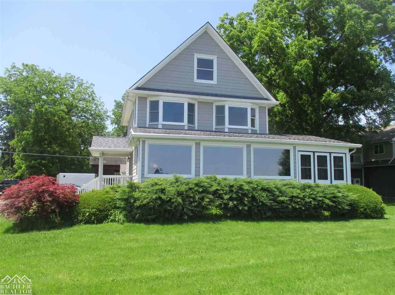 6246 River - Photo 1