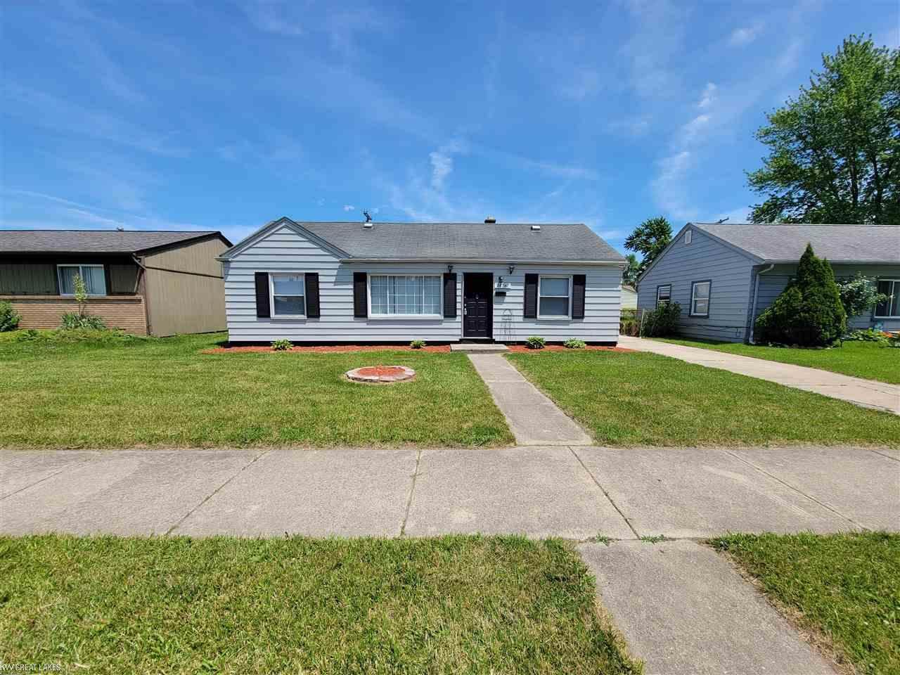 26740 Grandmont St - Photo 1