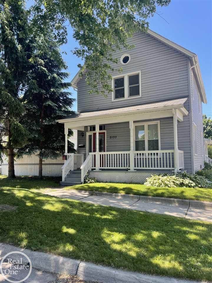 2133 Willow - Photo 1