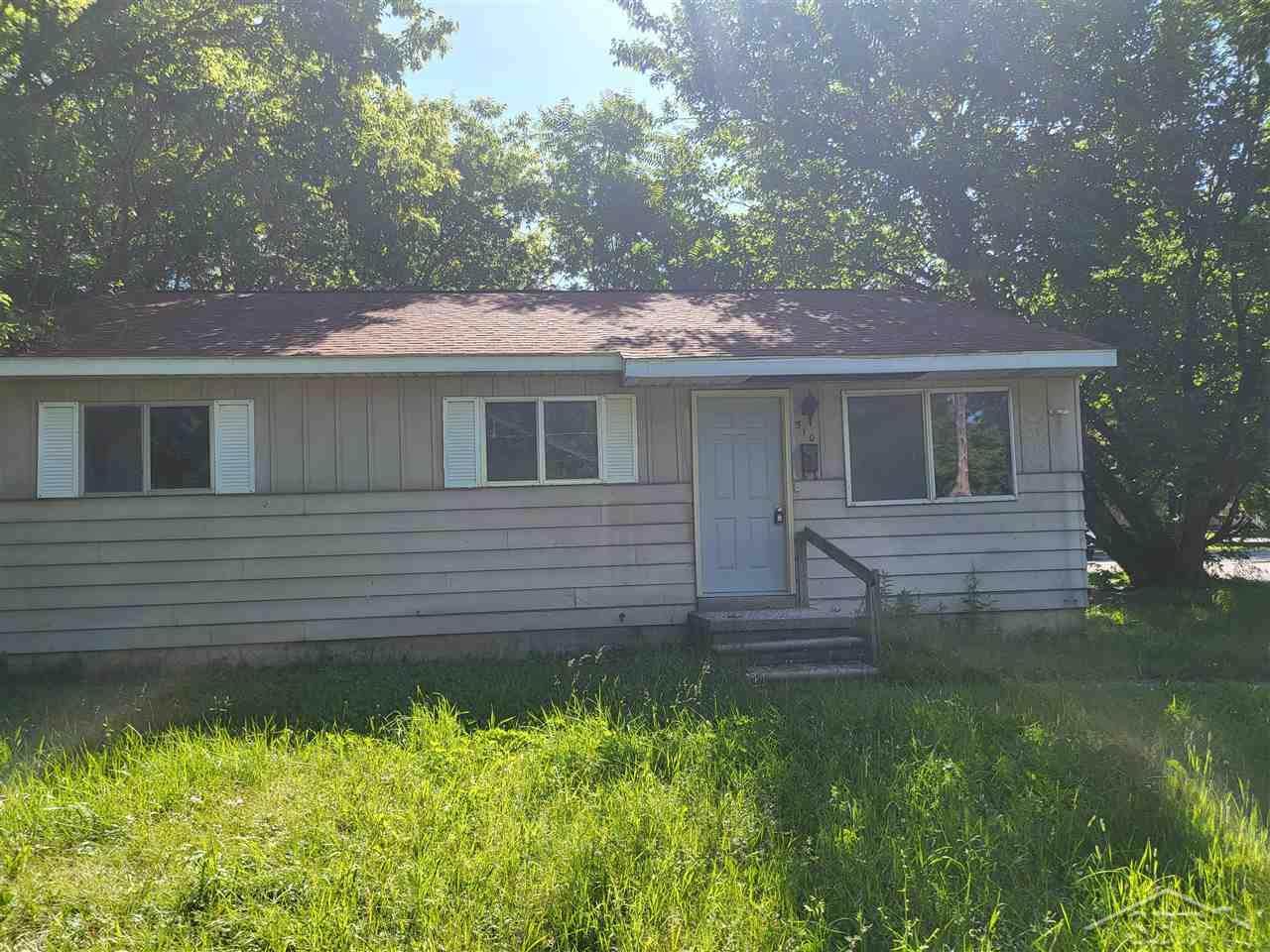 510 12th St - Photo 1