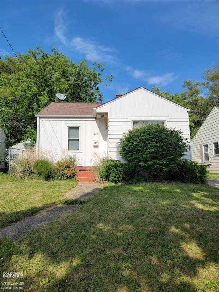 1419 Irene Ave - Photo 1