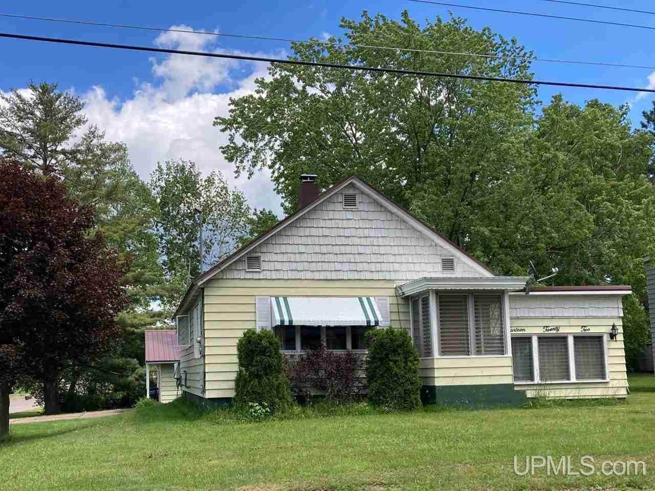 1422 Lowell St - Photo 1