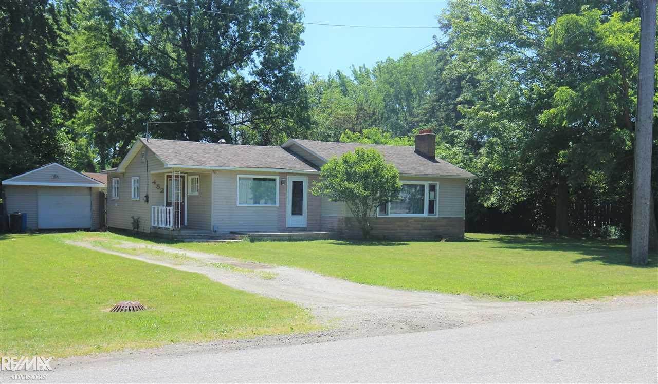 452 State St - Photo 1