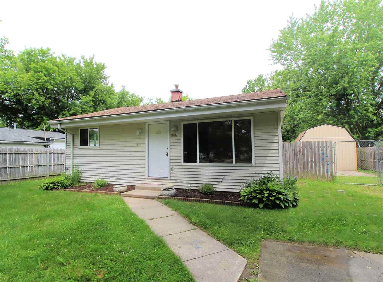 1086 Lu Charles Avenue - Photo 1