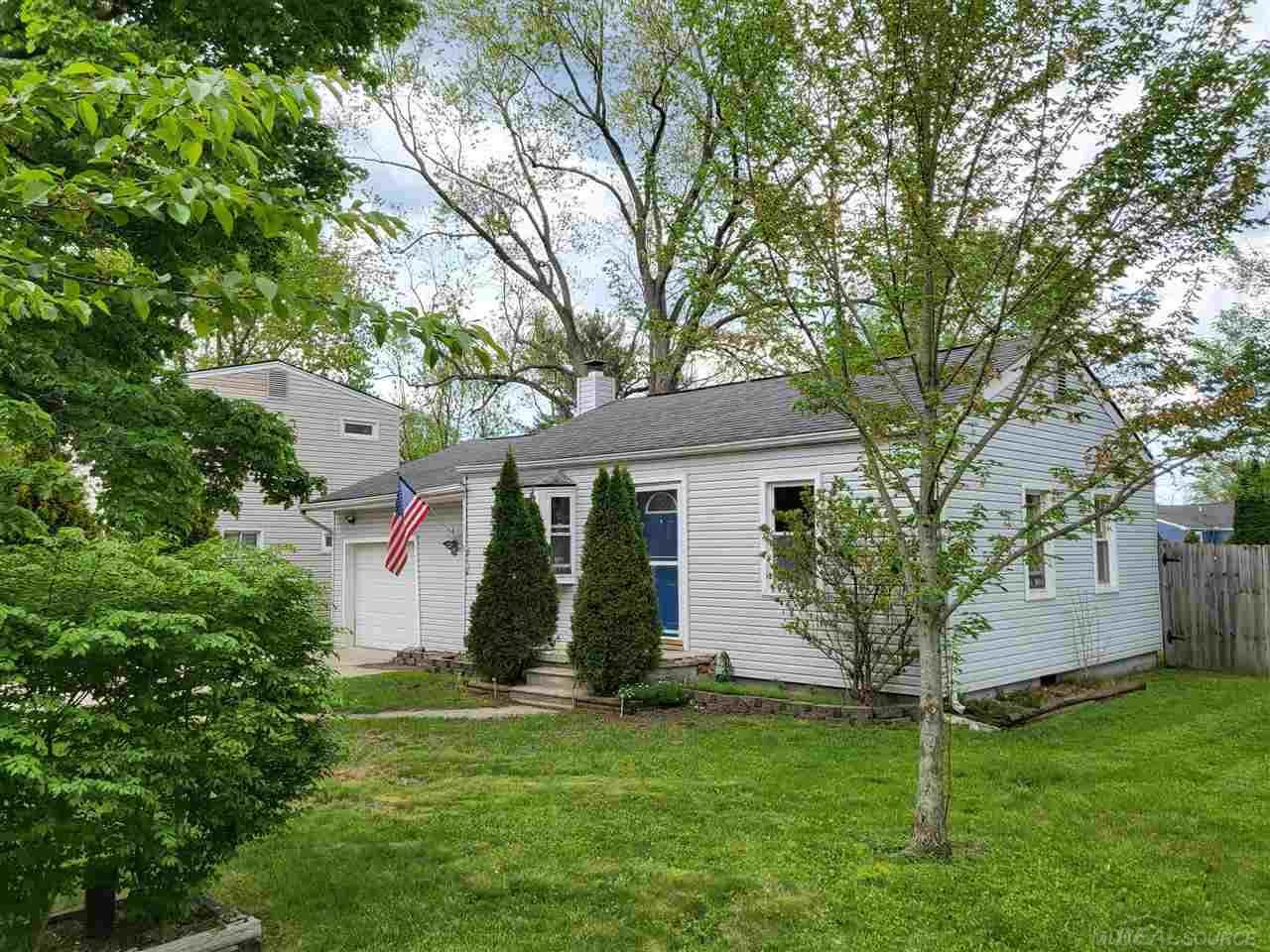 7690 Washburn - Photo 1