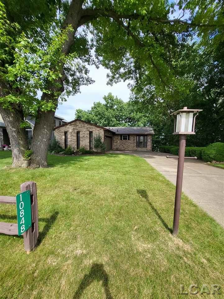 10848 Emerald Drive - Photo 1