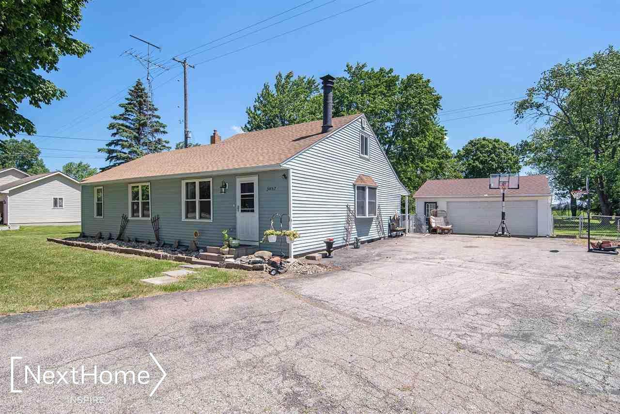 3457 Seymour - Photo 1