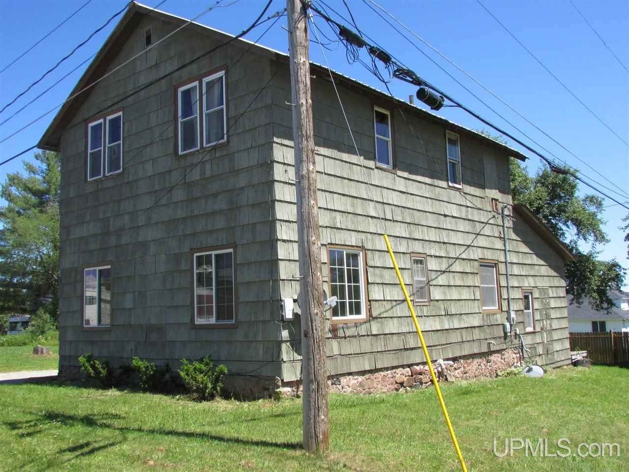 202 Goldsmith - Photo 1