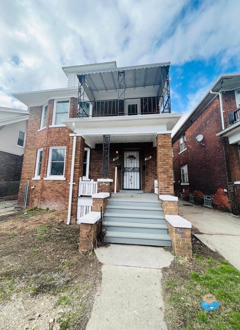 2936 Montgomery - Photo 1