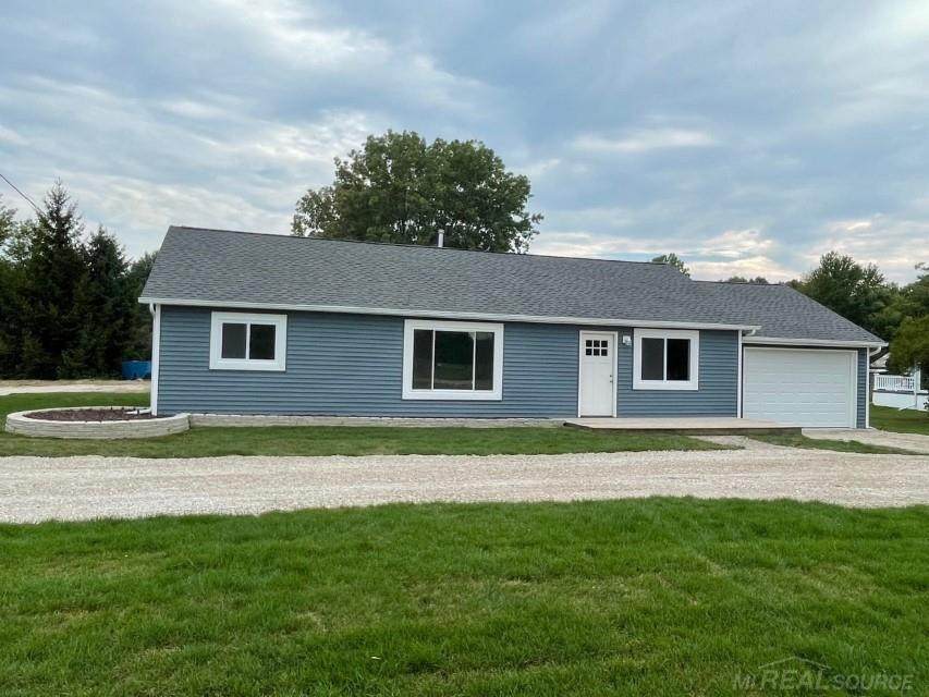 7127 Shea - Photo 1