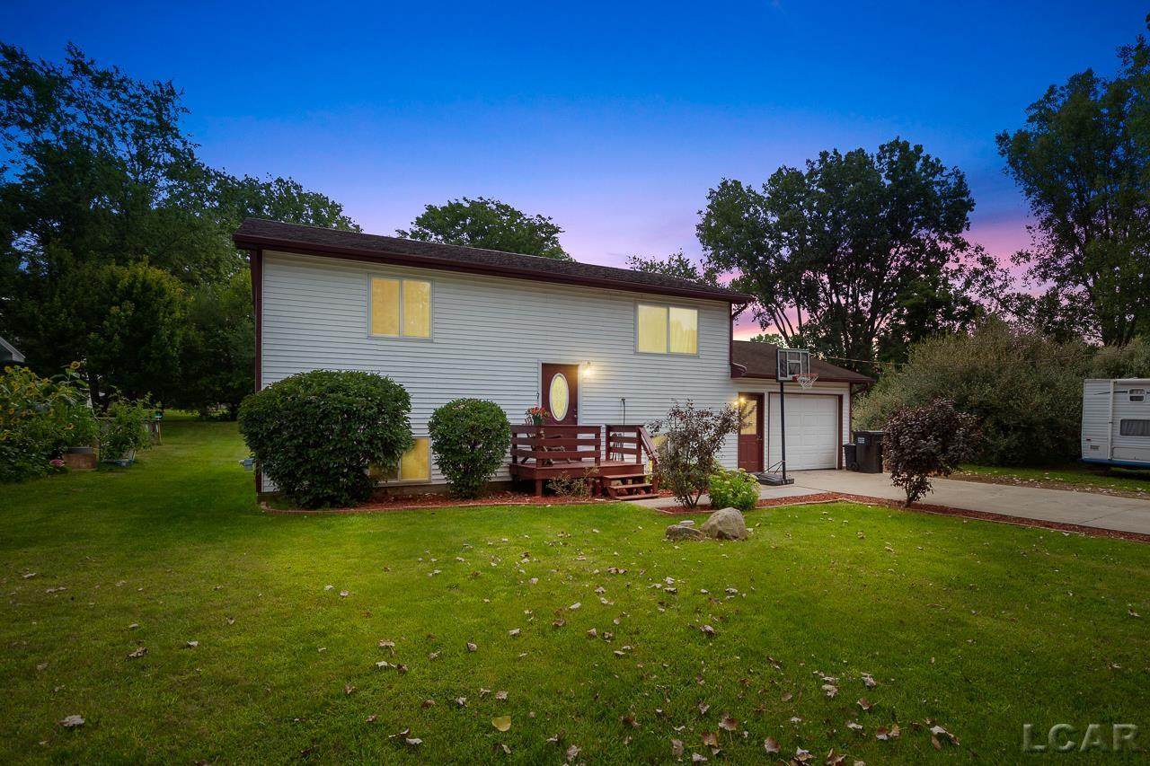 10579 Emerald Drive - Photo 1