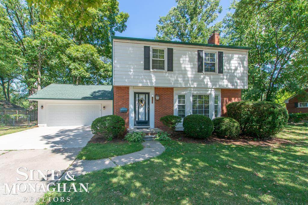 20439 Huntington Ave - Photo 1