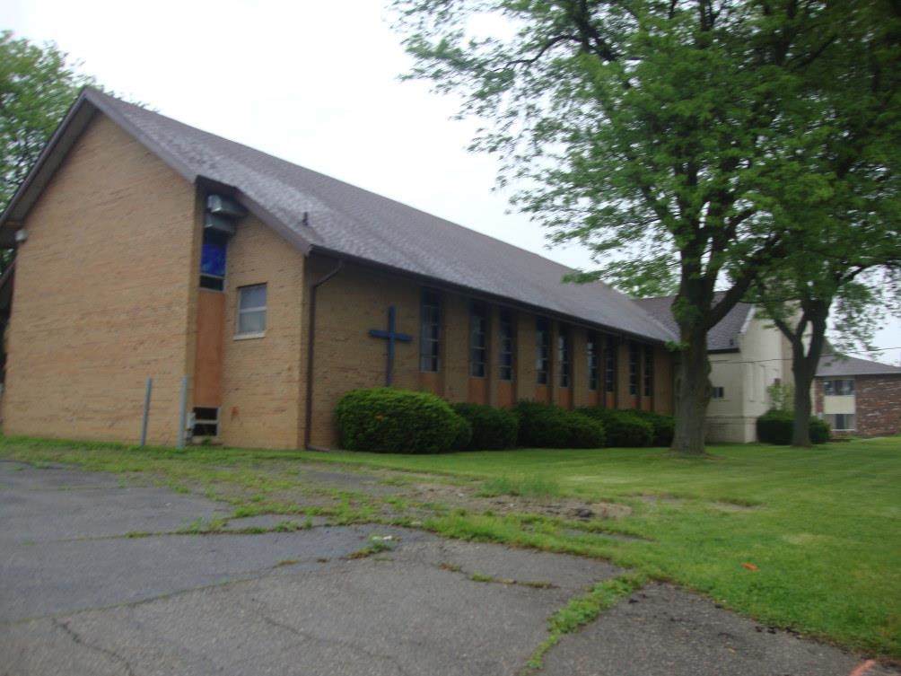 3202 Flushing - Photo 1
