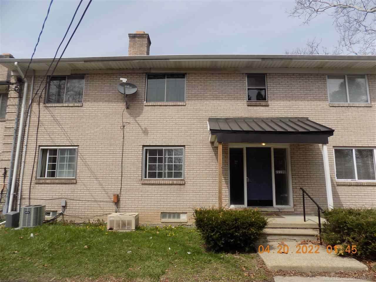 22100 Dante - Photo 1