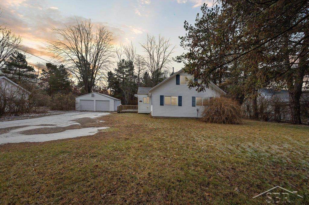 1809 Wackerly - Photo 1