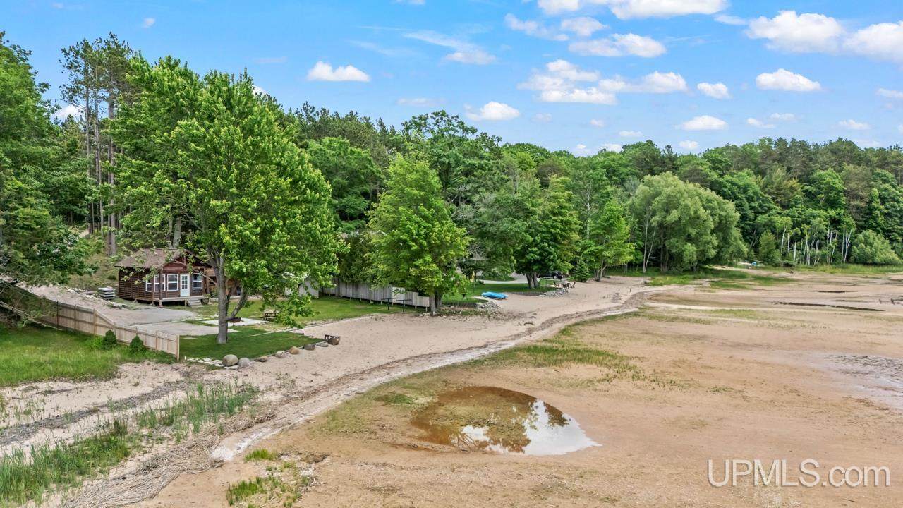 8321 Garth Point 25.25 - Photo 1