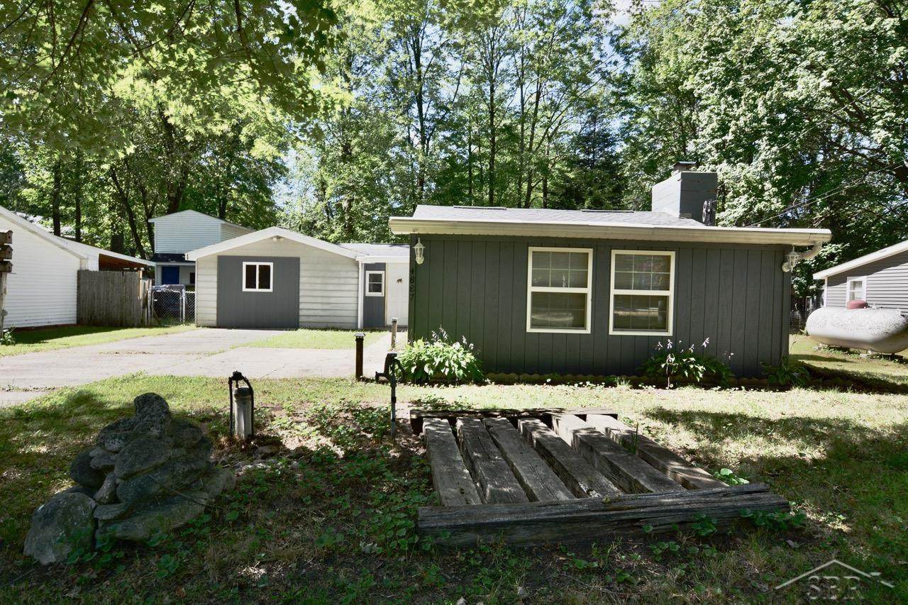 4887 Wildwood - Photo 1