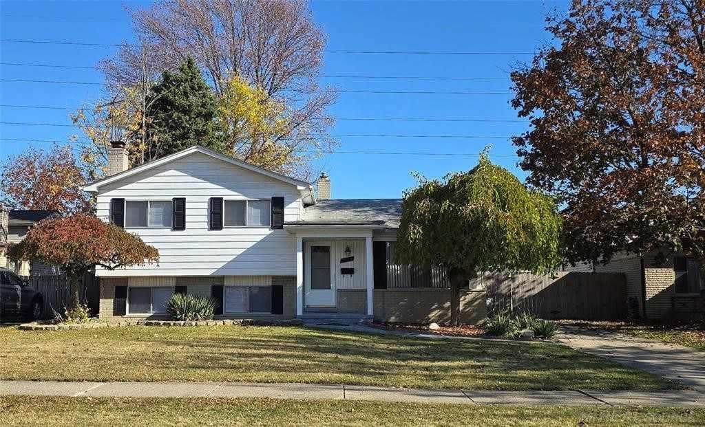 33828 Stonewood - Photo 1