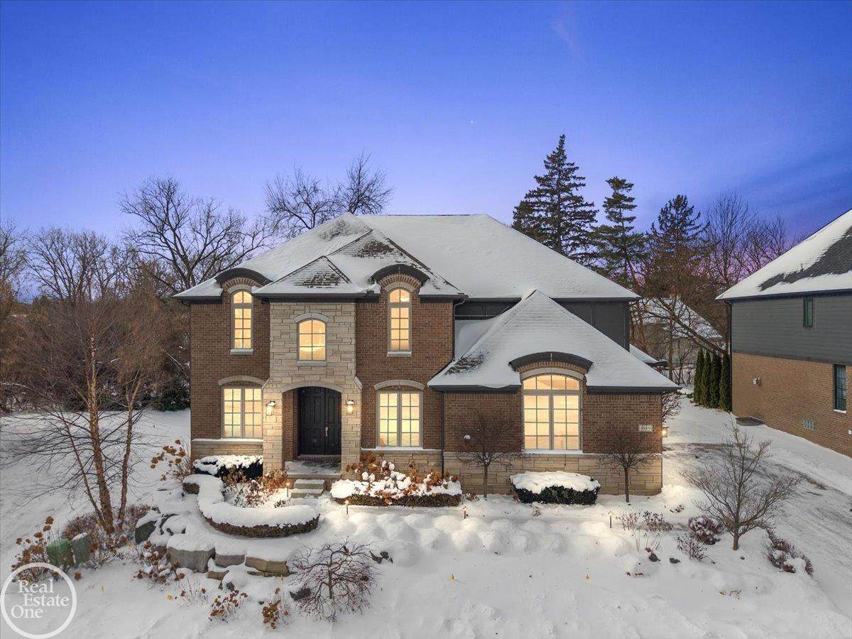 4919 Park Manor - Photo 1