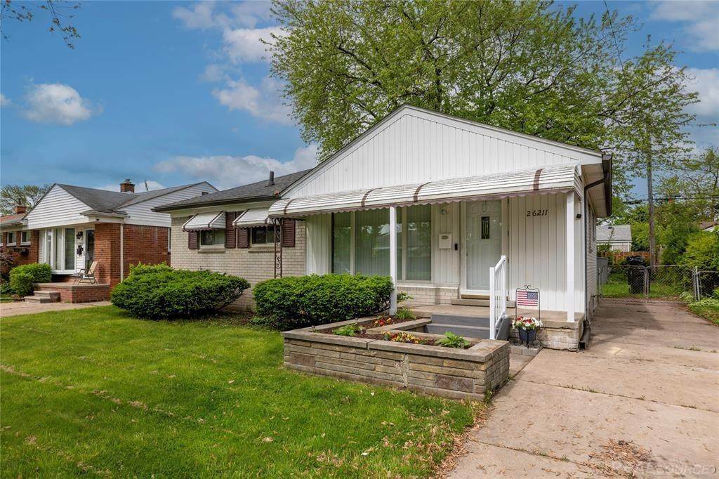 26211 Linwood - Photo 1