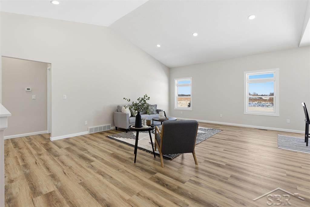 4521 Crossroads - Photo 1