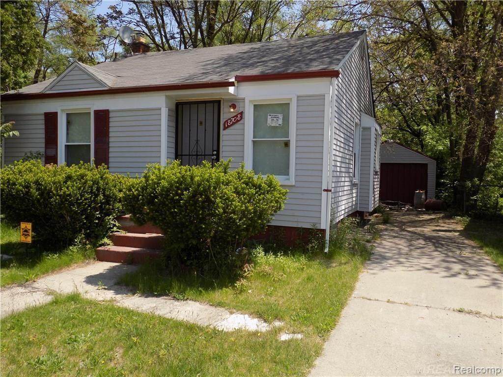 18708 Shaftsbury - Photo 1